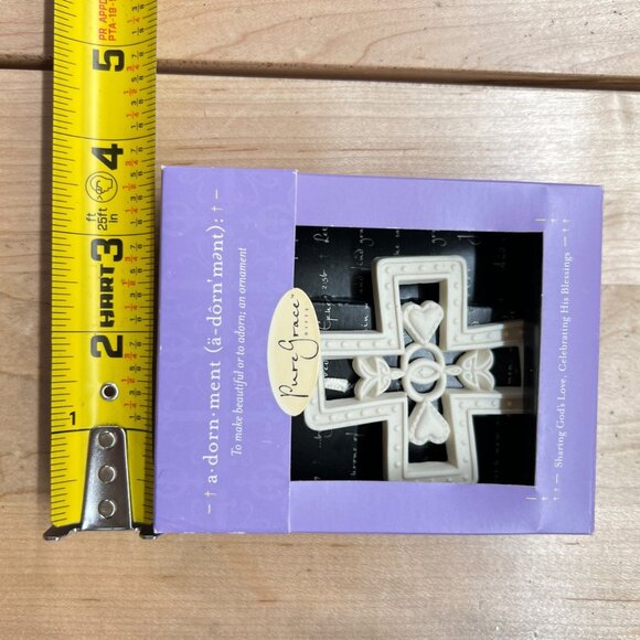 Pure Grace Covenant Cross Adornment Ivory NIB - Picture 7 of 9